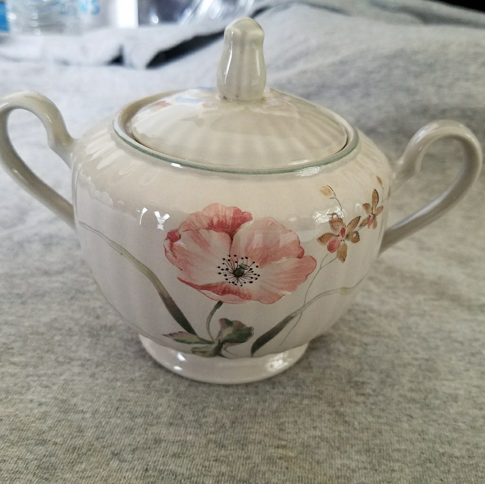 Multi Items - Picture 7 of 8